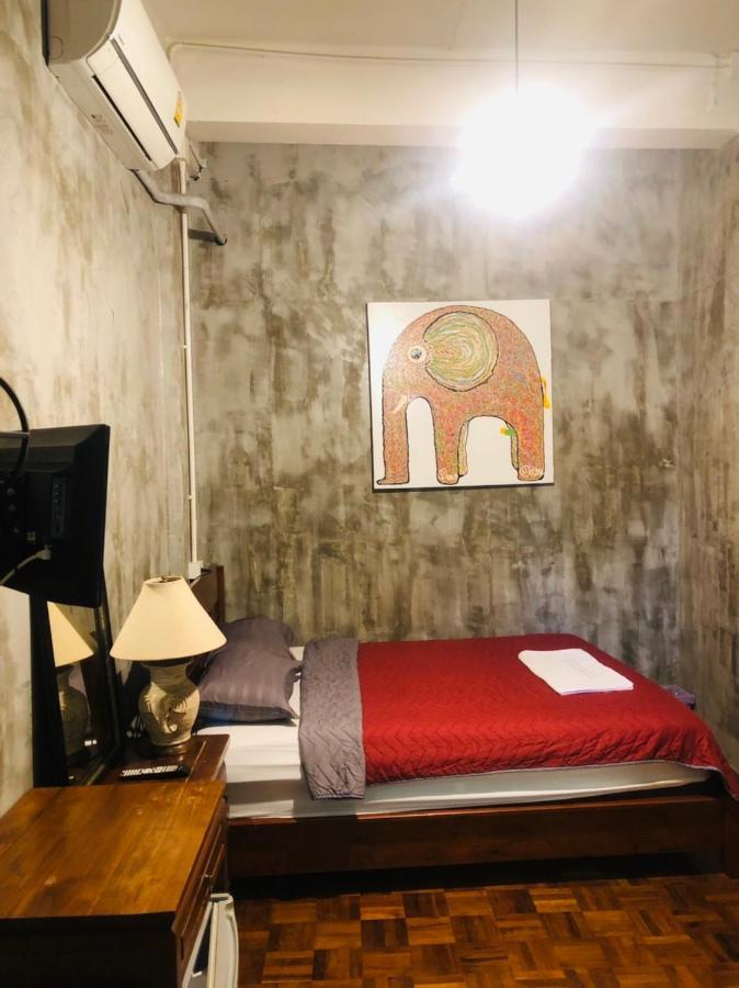 Bee Friend Hostel Csiangmaj Kültér fotó