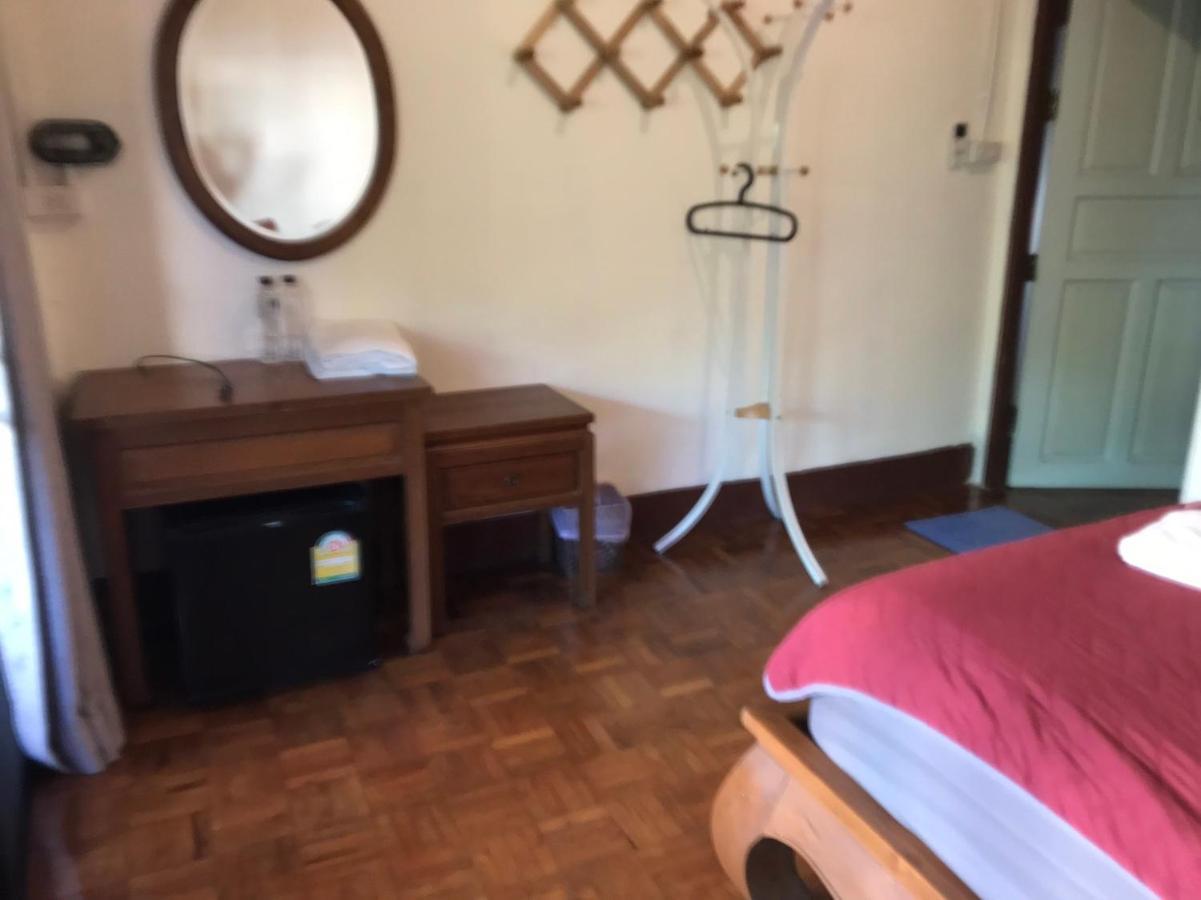 Bee Friend Hostel Csiangmaj Kültér fotó